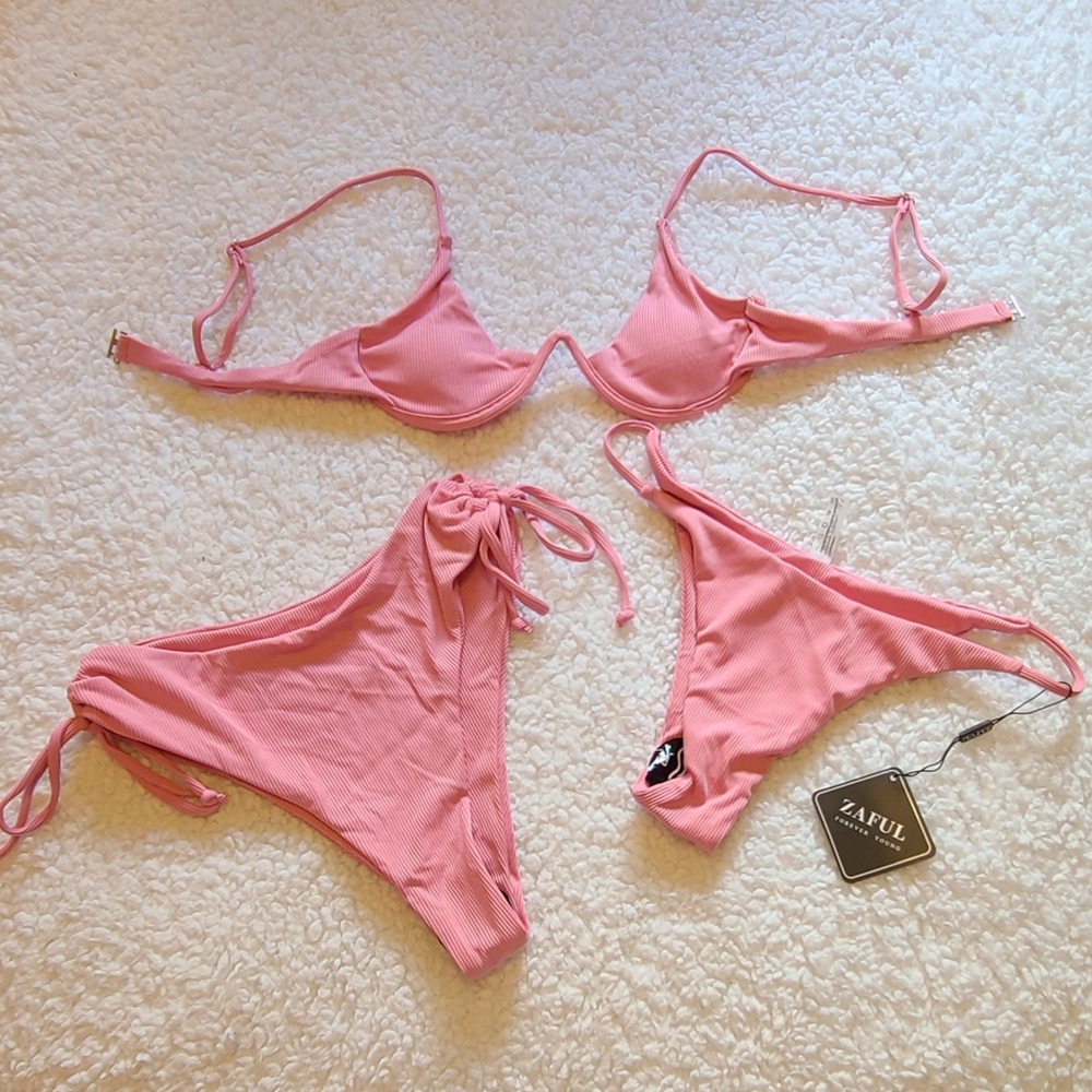 Pink Ribbed Bikini Three Piece Set - Picture 5 of 6